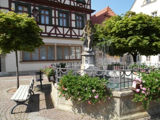 marktplatz brunnen